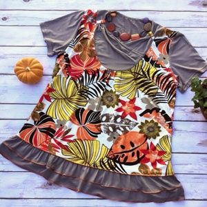 Tropical Leafs Short Sleeve Print Top FRENCH CHIC
